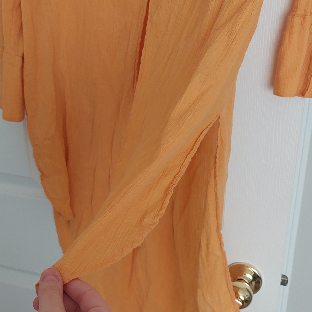 Golden Tunic - Picture 4 of 5